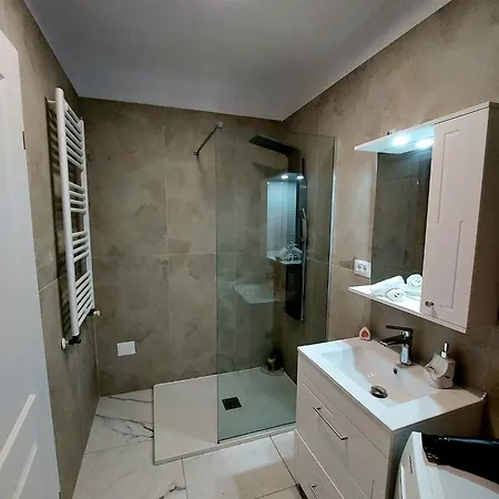 Apartment Alex *